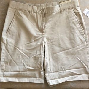 Khaki bermuda shorts